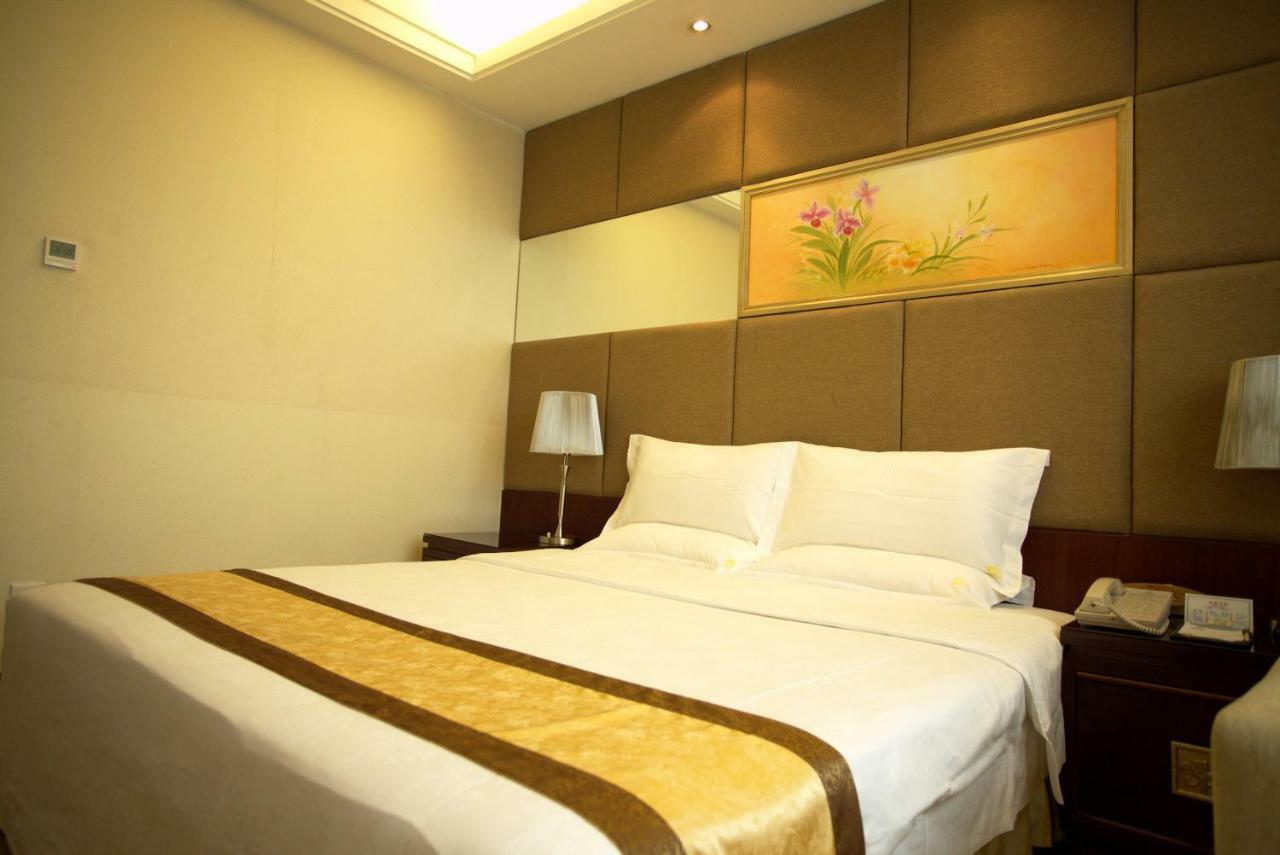 Harbour Metropolis Hotel Foshan Exterior photo